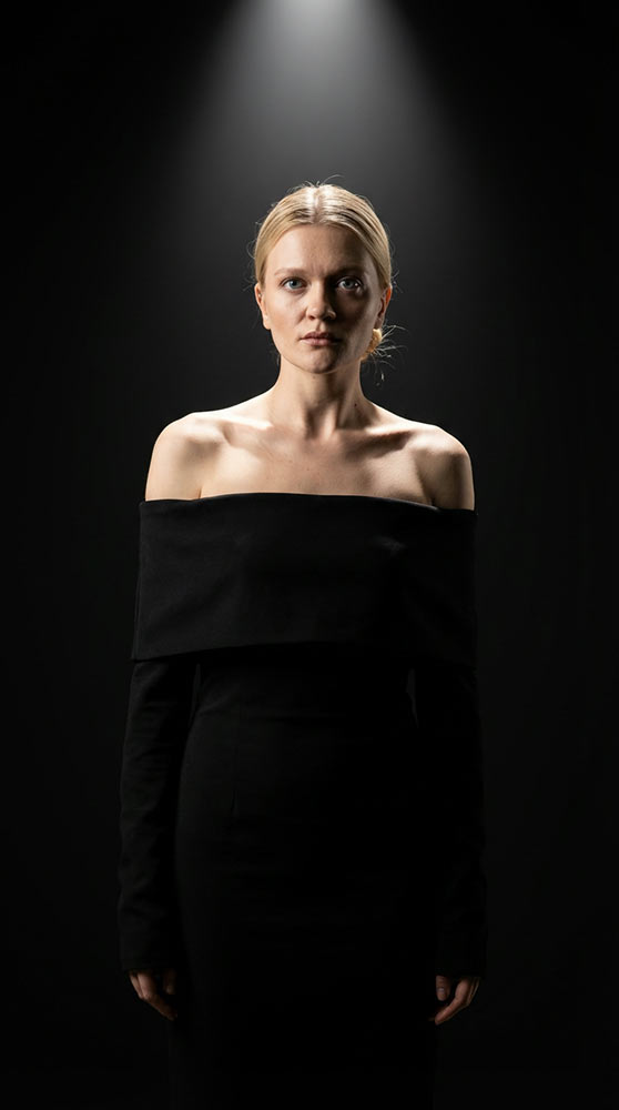 Черный фон 2