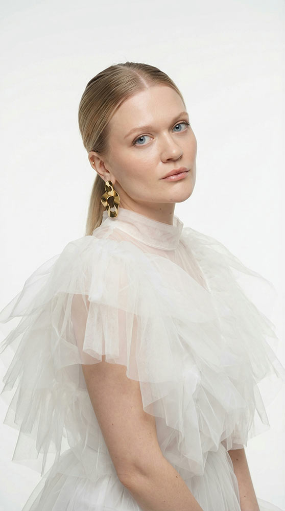 Белое платье